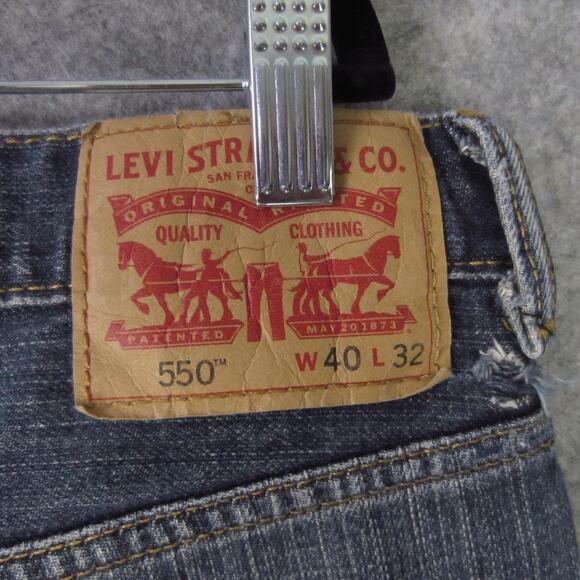 Levis 550 Jeans Mens 40x32 Blue Denim Relaxed Fit Tapered Leg Medium Wash - Picture 6 of 10